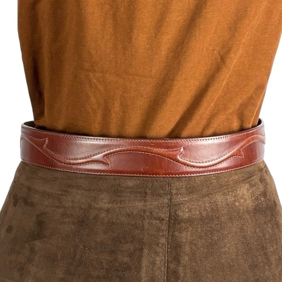 VINTAGE FLORAL ETCHED BUCKLE BROWN TOOLED LEATHER BELT WESTERN BOHO RODEO HIPPIE